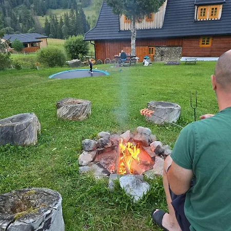 אתר קמפינג Minikemp Na Palcovce - Minipokoje A Spani V Obytnych Autech *