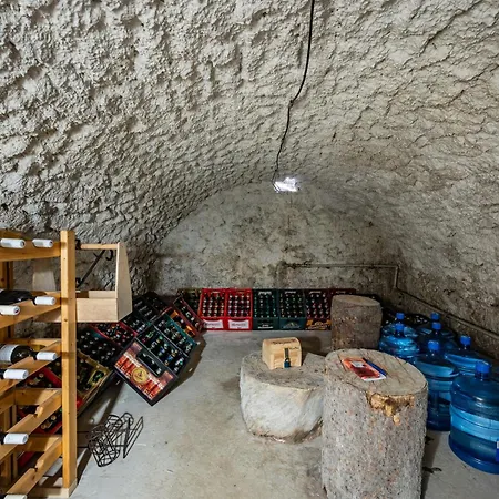 אתר קמפינג Minikemp Na Palcovce - Minipokoje A Spani V Obytnych Autech *